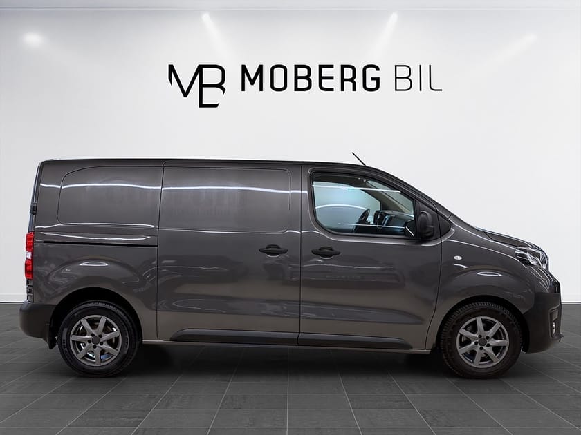 Bild 3 av Toyota Proace 2.0 D-4D Automatisk 122hk HUD Drag Värmare