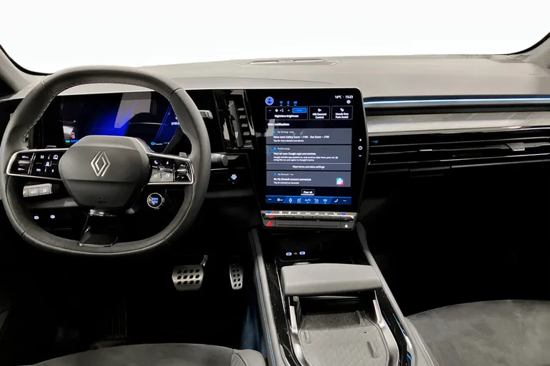 Renault Rafale E-Tech 4×4
