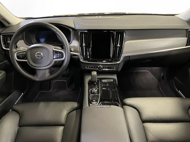 Bild 12 av 14 – Volvo V90 T6 Plus Dark Nordic Edition Plus Nordic Edition