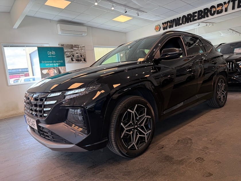 Bild 2 av Hyundai Tucson PHEV Advanced, N-Line Drag Gps 360kam MOMS SE SPEC