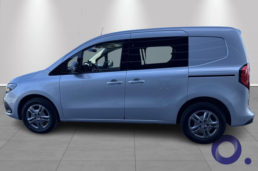 Bilde 2 av Mercedes-Benz Citan 112 CDI |Automat|Ryggekamera|Carplay|3 seter