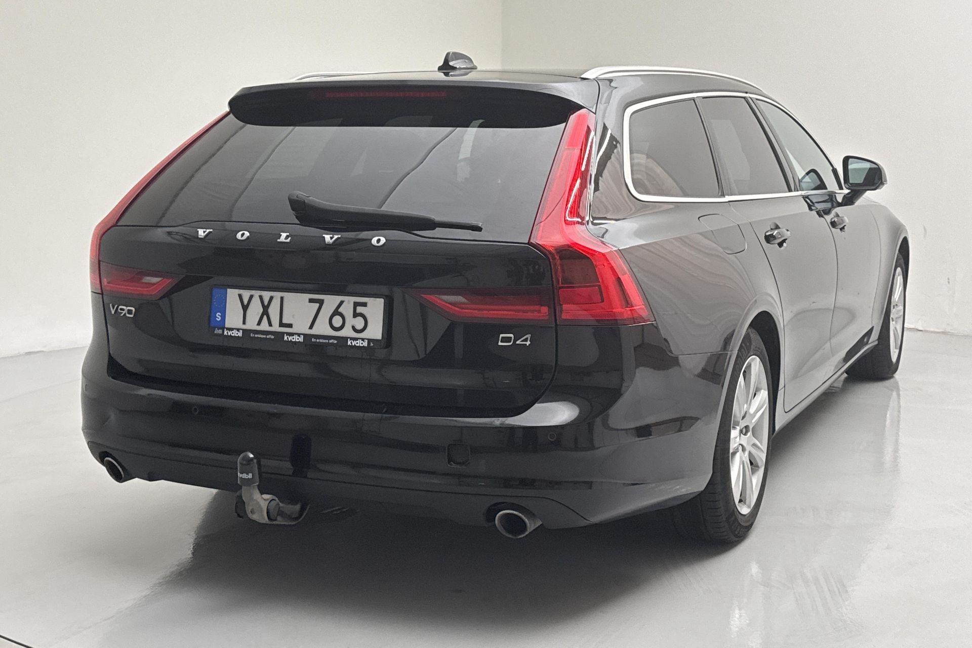 Volvo V90 D4 2018, bild 3/10