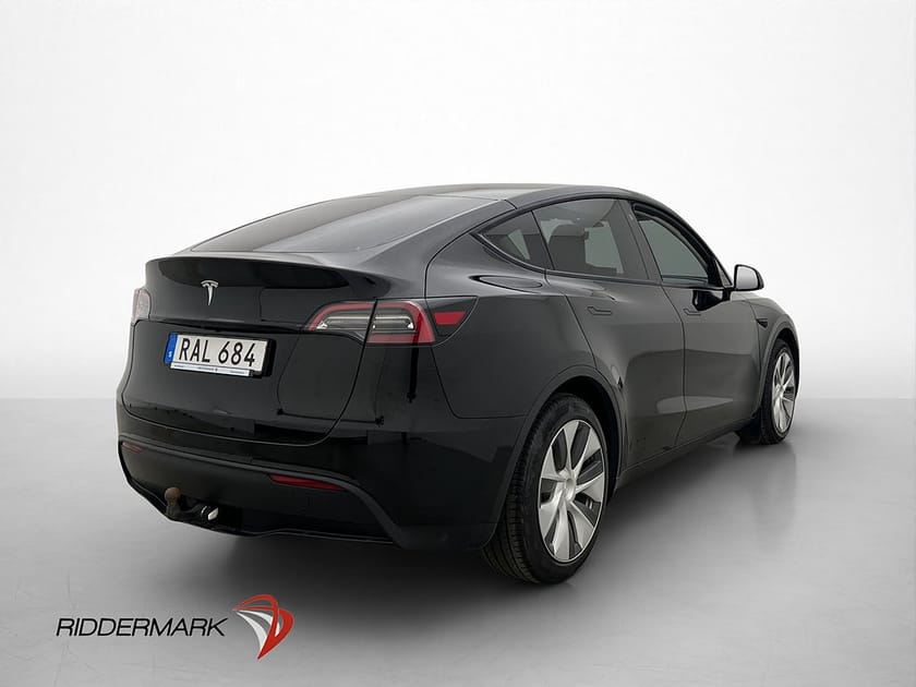 Bild 5 av Tesla Model Y Standard Range RWD Värmepump Pano Drag AP MOMS