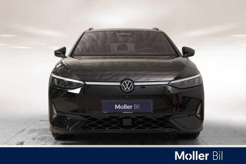 Bilde 4 av Volkswagen ID.7 GTX Tourer