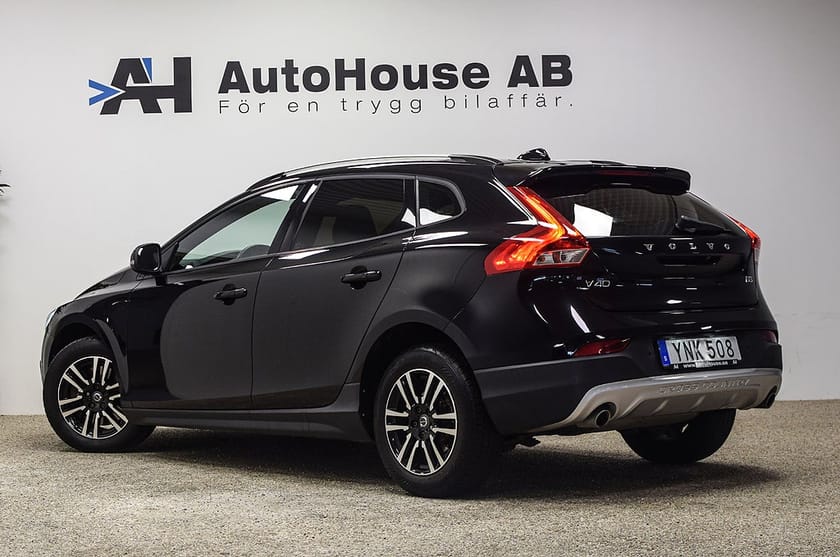 Bild 2 av Volvo V40 Cross Country D3 Värmare B-kamera BLIS Radarfart Garanti Nyservad