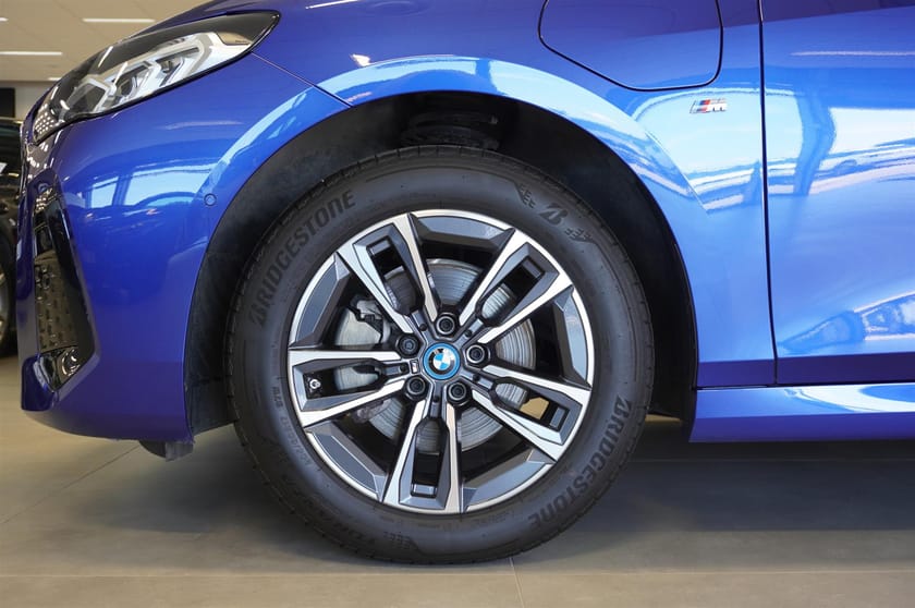 Bild 2 av BMW 225e xDrive Active Tourer M Sport