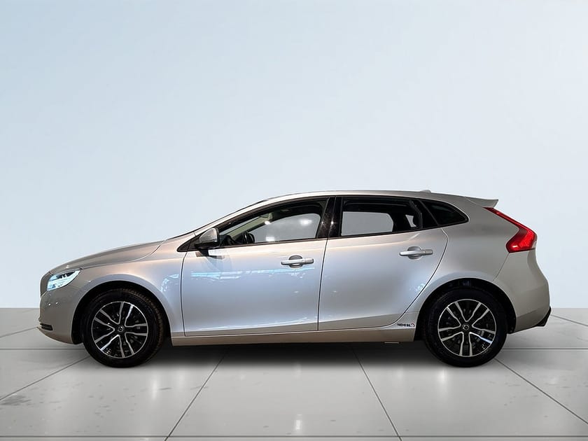 Bild 4 av Volvo V40 T3 Dragkrok Parkeringsvärmare Backkamera Psens SoV