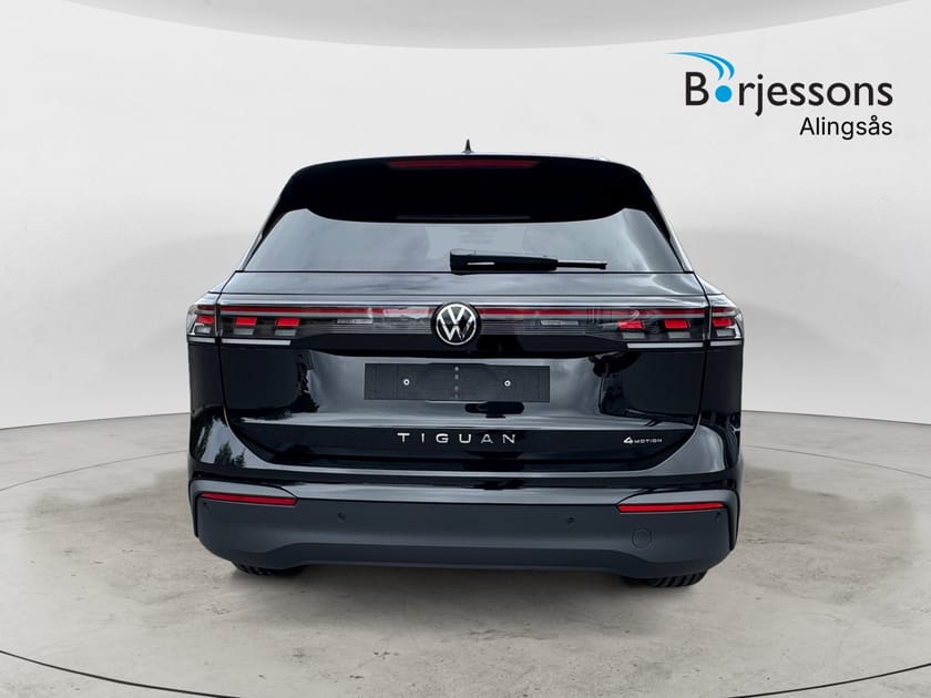Bild 4 av Volkswagen Tiguan LIFE  TSI 204 HK DSG7 4M