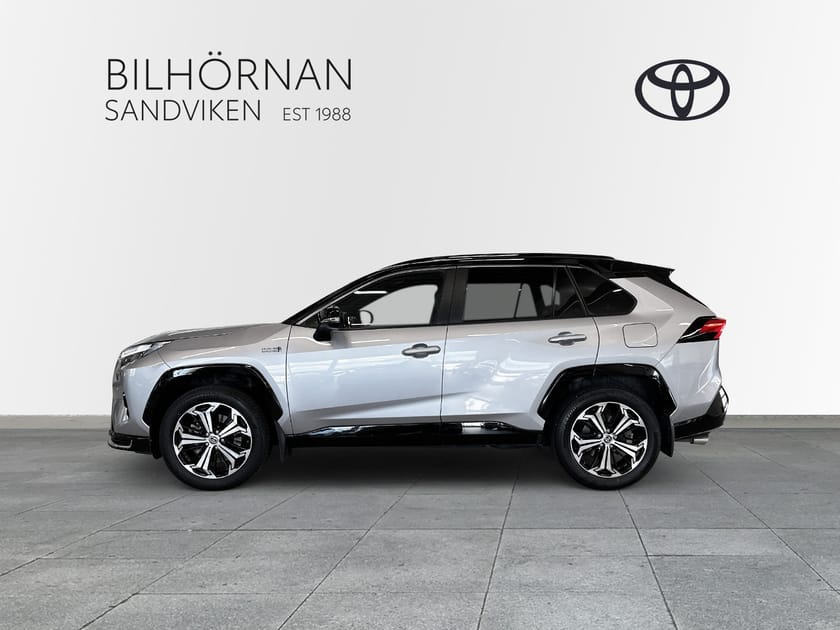 Bild 4 av Toyota RAV4 Plug-in Hybrid 2,5 Laddhybrid AWD-i Style Drag Vinterhjul Motorvärmare