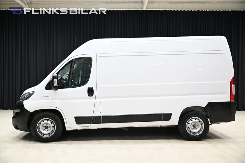 Bild 2 av Fiat Ducato Van 140HK Automat|Webasto|NyKamrem|Backkamera|Leasbar