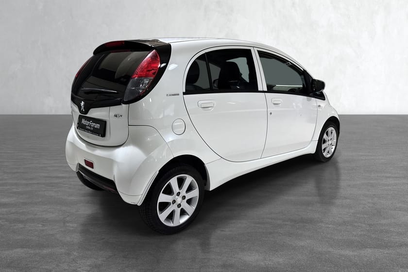 Bilde 5 av Peugeot iOn Rimelig Elbil. Perfekt for småkjøring. Lav kilometer