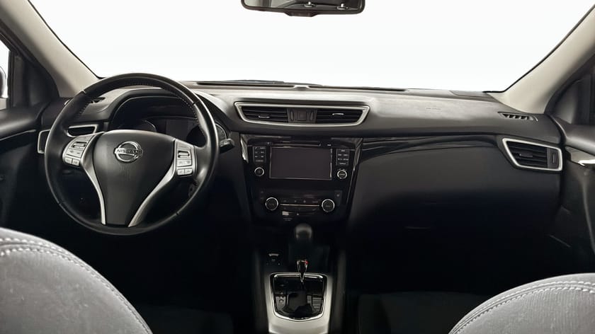 Bild 4 av Nissan Qashqai DIG-T 115 ACENTA XTRONIC SAFETY PACK CONN