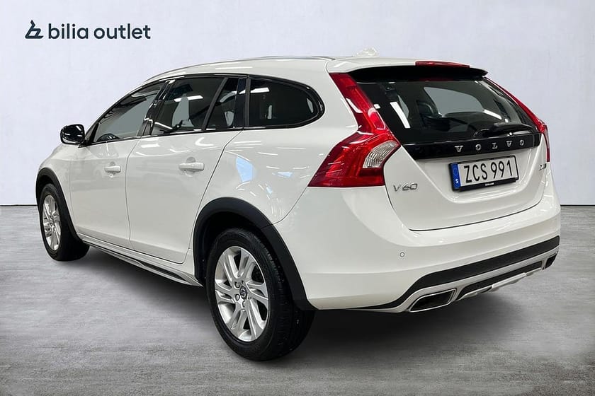 Bild 5 av Volvo V60 Cross Country D4 AWD Classic Plus 190hk Värmare Dragkrok Rattvärme