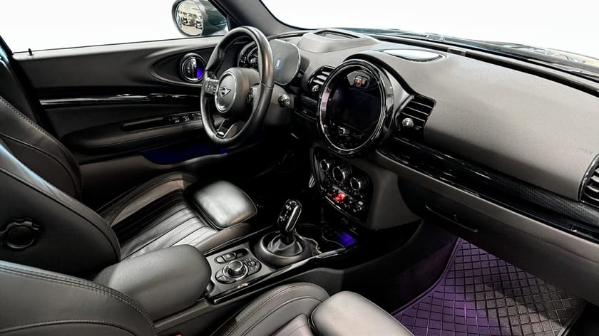 Bild 3 av MINI John Cooper Works ALL4 Clubman ALL 4 Backkamera