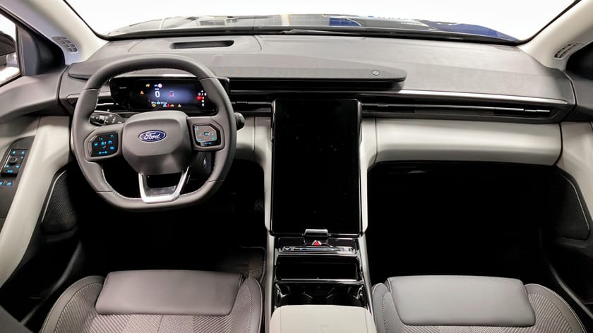 Bild 4 av Ford Explorer EV Extended Range RWD Long 286hk | Värmepump / Förarassistanspaket