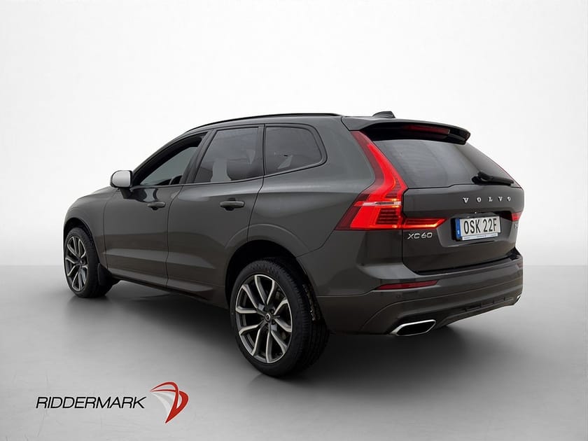 Bild 5 av Volvo XC60 B4 AWD R-Design Pano B&W HUD VOC Luft 360° 4-Zon