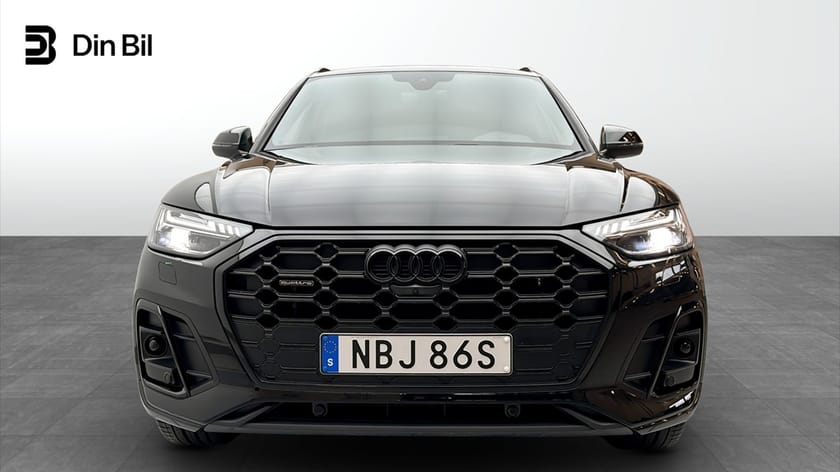 Bild 4 av Audi Q5 40 TDI quattro 204HK S-Line PANO Black Optik