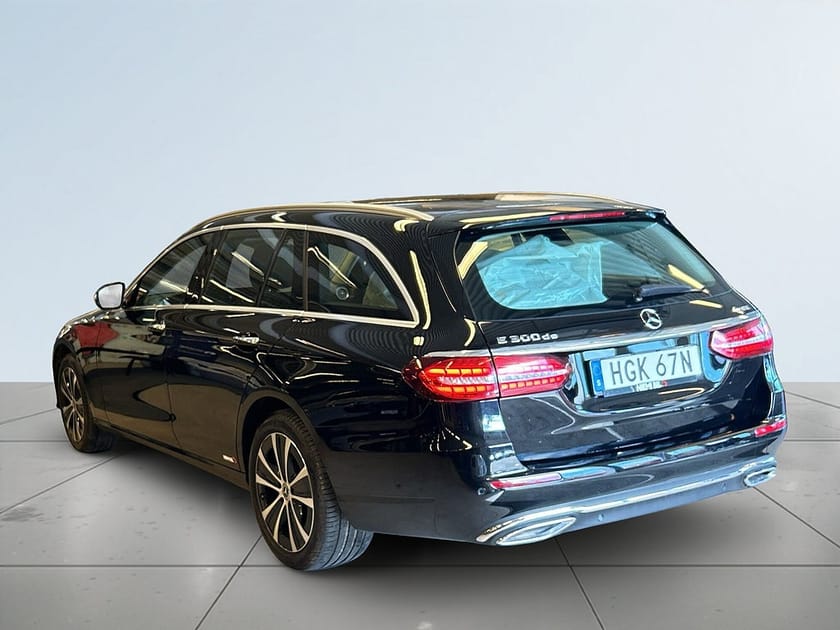 Bild 5 av Mercedes-Benz E 300 T de 4MATIC Avantgarde 360/Burmester/Widescreen/SoV