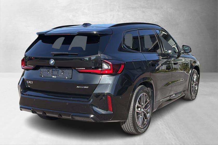 Bilde 3 av BMW iX1 xDrive30
