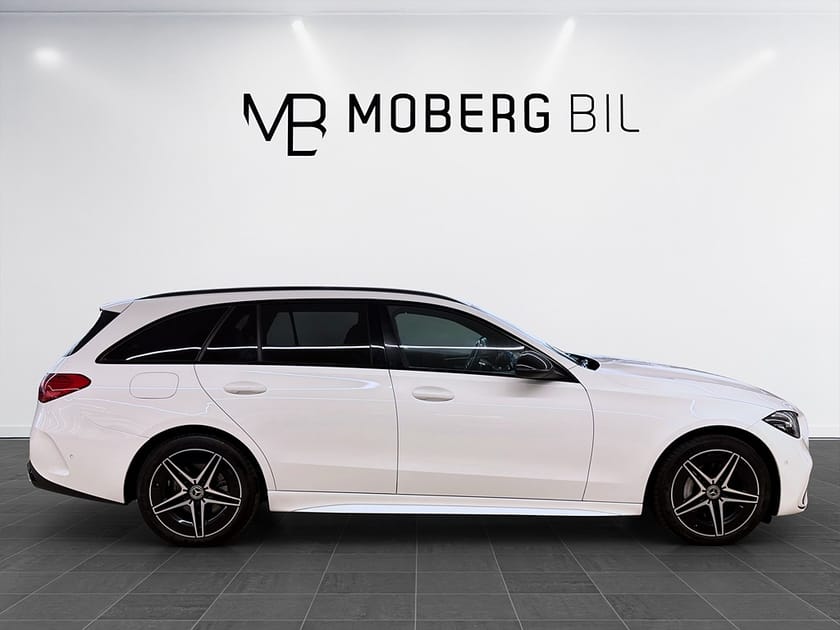 Bild 3 av Mercedes-Benz C 300 T e C300 313hk AMG Line Drag B-Kamera Navi