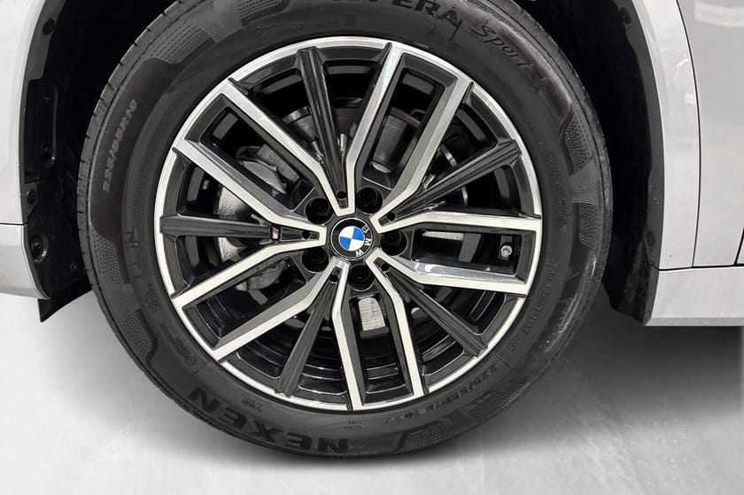 Bilde 5 av BMW iX1 xDrive30