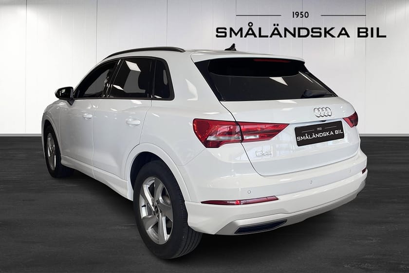 Bild 3 av Audi Q3 35 TFSI S Tronic Proline Advanced Drag V-hjul