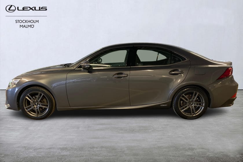 Bild 2 av Lexus IS 300h Halvskinn Backkamera Navigation