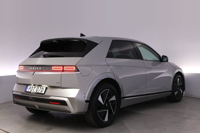 Bild 5 av Hyundai Ioniq 5 84 kWh AWD Advanced Pano Elstol Hud 360 Blis