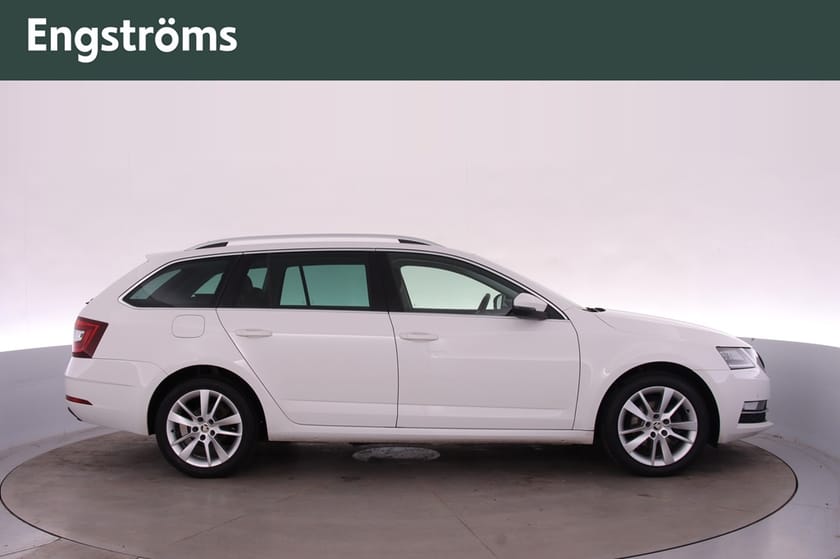 Bild 2 av Škoda Octavia Kombi Style 115hk Drag/Värmare/Canton
