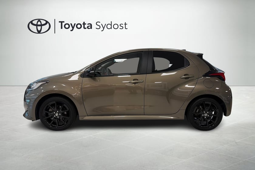 Bild 3 av Toyota Yaris Hybrid Style Säkerhetspaket