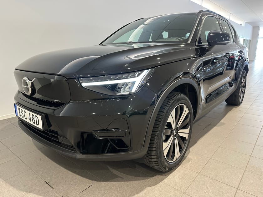 Bild 1 av Volvo XC40 Recharge Core / Dragkrok / Backkamera / Sensorer / 10.000kr tillbehör /