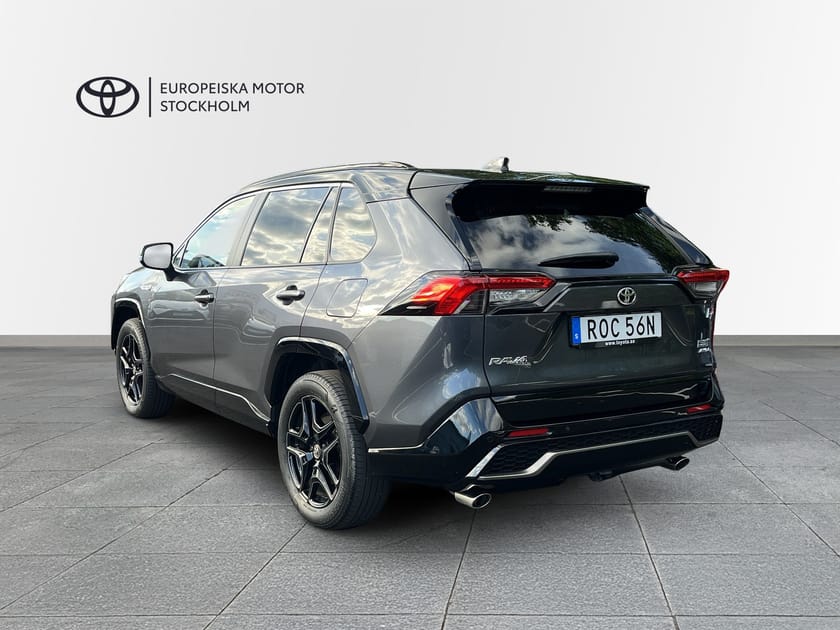 Bild 3 av Toyota RAV4 Plug-in Hybrid AWD GR-SPORT Drag/V-hjul/Ledramp