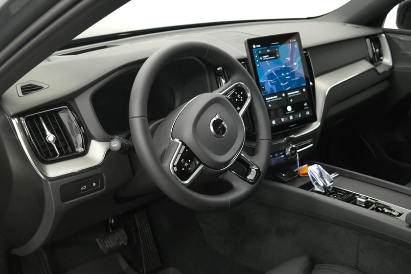 Bild 5 av Volvo XC60 T6 Plus Dark Nordic Edition Demobil