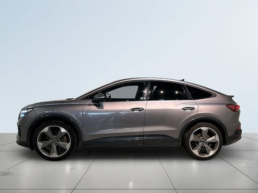 Bild 4 av Audi Q4 50 Sportback e-tron quattro SONOS Drag Pvärm Kamera SoV