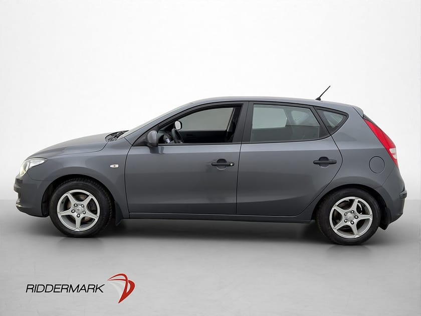 Bild 5 av Hyundai i30 1.4 109hk En-Brukare Välservad AUX-ingång