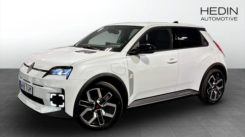 Bild 1 av Renault 5 E-Tech TECHNO EV52 *0% RÄNTEKAMPANJ + V-HJUL 4900:-
