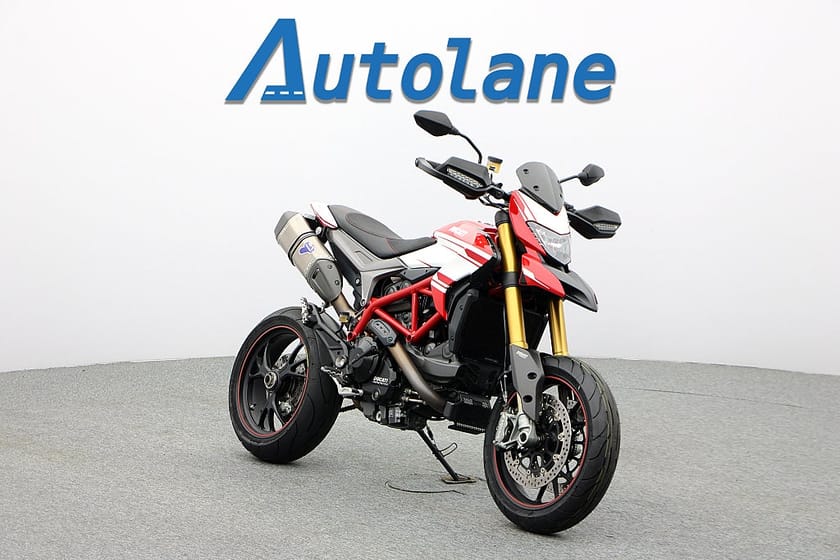 Bild 1 av Ducati Hypermotard 939 SP* Öhlins fram & bak, Termignoni ljuddämpare