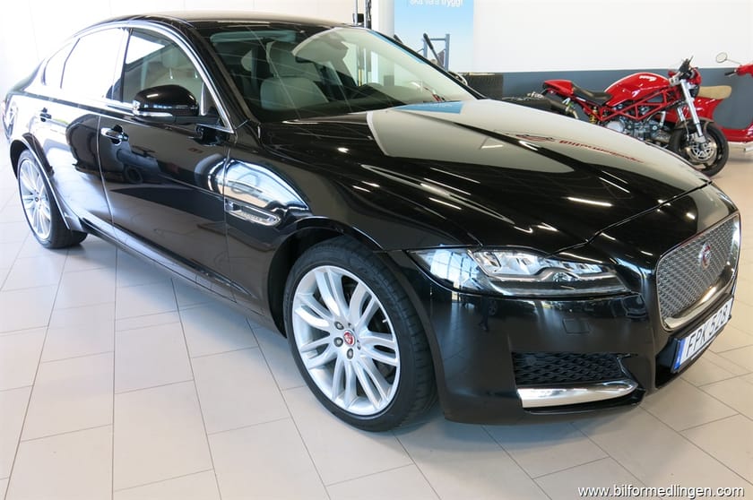 Bild 4 av Jaguar XF 30d 300hk Portfolio, låga mil, 1 brukare