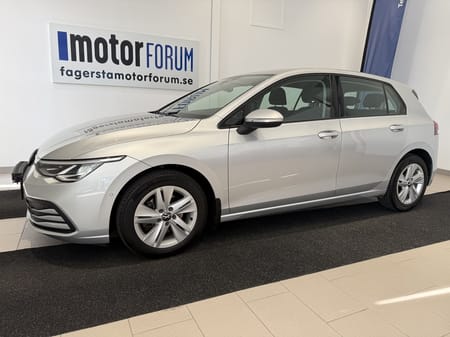 Volkswagen Golf 1,0 110hk Aut S&Vhjul M&K värmare