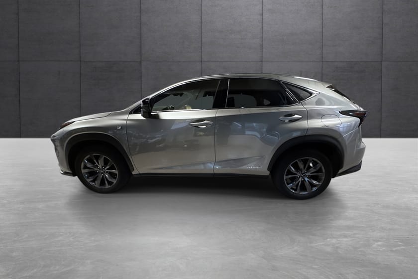 Bilde 2 av Lexus NX 300h AWD