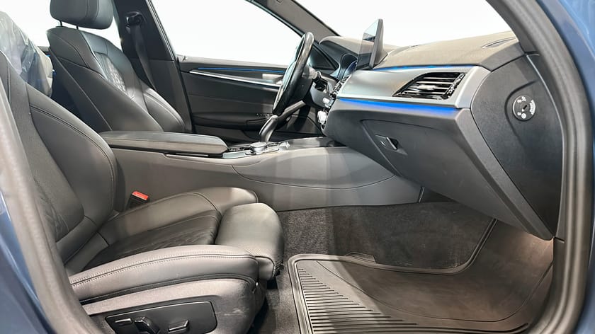 Bild 3 av BMW 530e xDrive Touring 