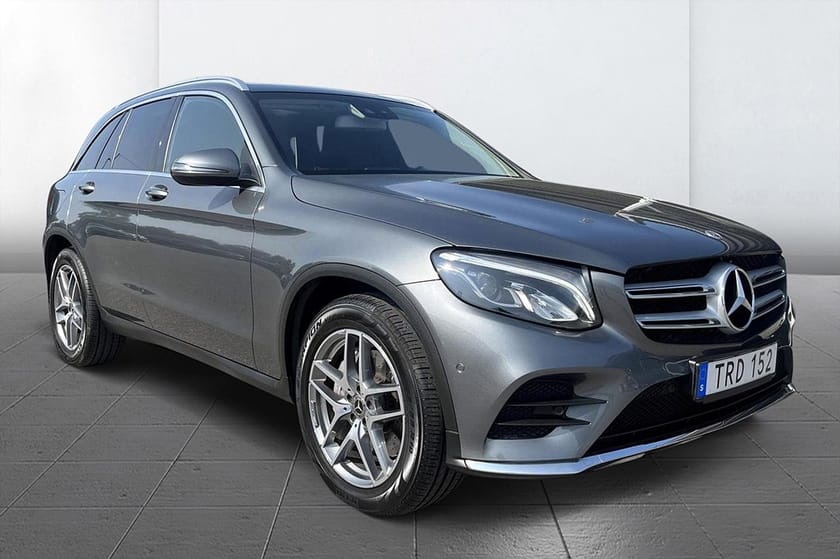 Bild 3 av Mercedes-Benz GLC 220 d 4MATIC 4M AMG Line Drag Pano Läder Navi 170hk