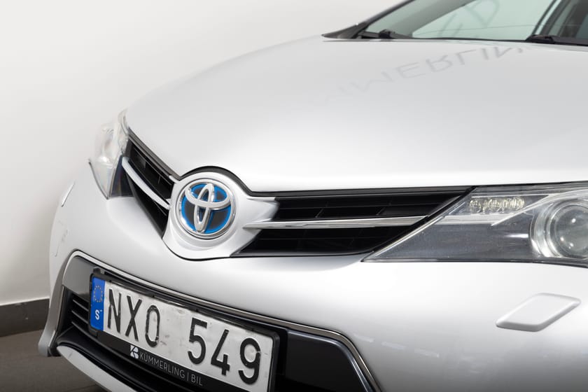 Bild 3 av Toyota Auris Touring Sports Hybrid e-CVT 136hk Bkamera/Keyless