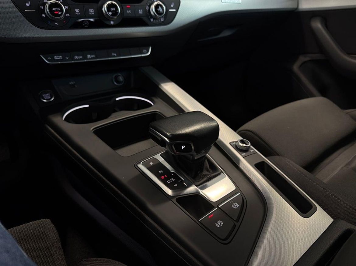 Audi Audi A4 Avant 40 TDI quattro — bild 11