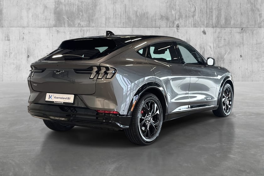 Bilde 5 av Ford Mustang Mach-E Long Range AWD LR ACC/Skinn/360-kamera/Reg2024