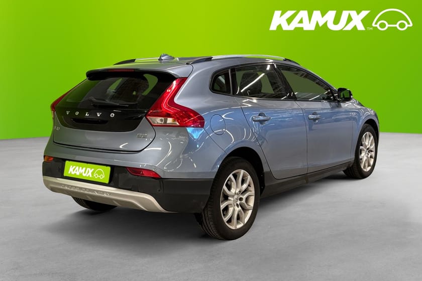 Bild 4 av Volvo V40 Cross Country D2 120hk Summum  Värmare Skinn Kamera H/K BLIS