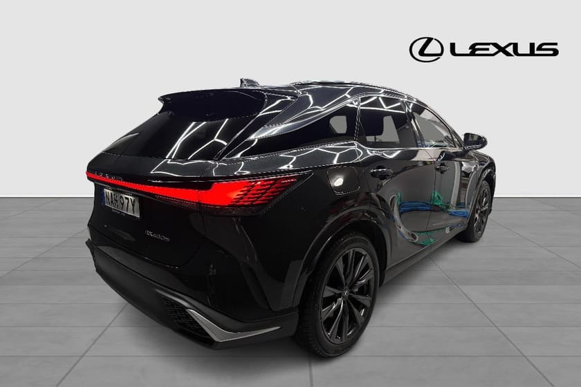 Bild 5 av Lexus RX 450h+ SPORT DESIGN PANORAMATAK