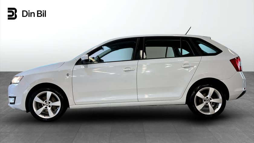 Bild 2 av Škoda Rapid Spaceback Elegance 1.2 TSI 105hk Sensorer bak / Navigation