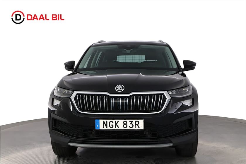 Bild 2 av Škoda Kodiaq 7-Seater 2.0 TDI 4WD 200HK 7-SITS STYLE DRAG PVÄRM B-KAM COCKPIT