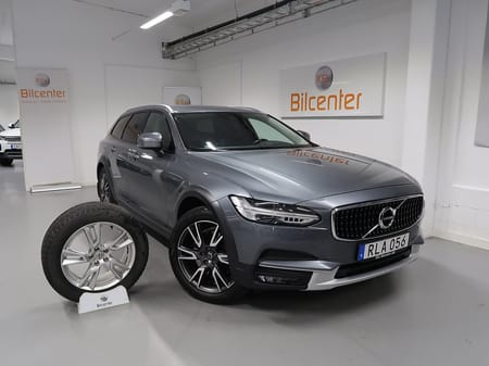 Volvo V90 Cross Country D4 AWD Pro V-Däck ingår Skinn-Drag-Kamera-Värmare-BLIS-